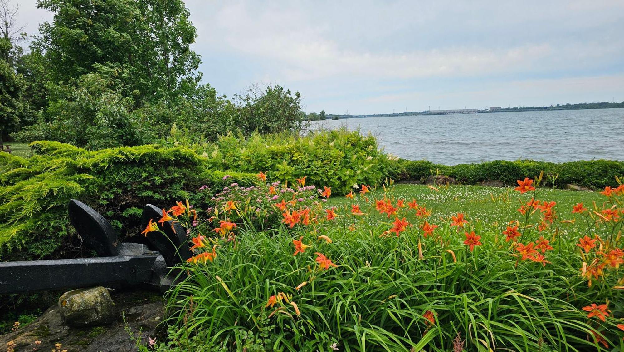 Hotel Oasis Lac St-Louis Salaberry-de-Valleyfield Zewnętrze zdjęcie