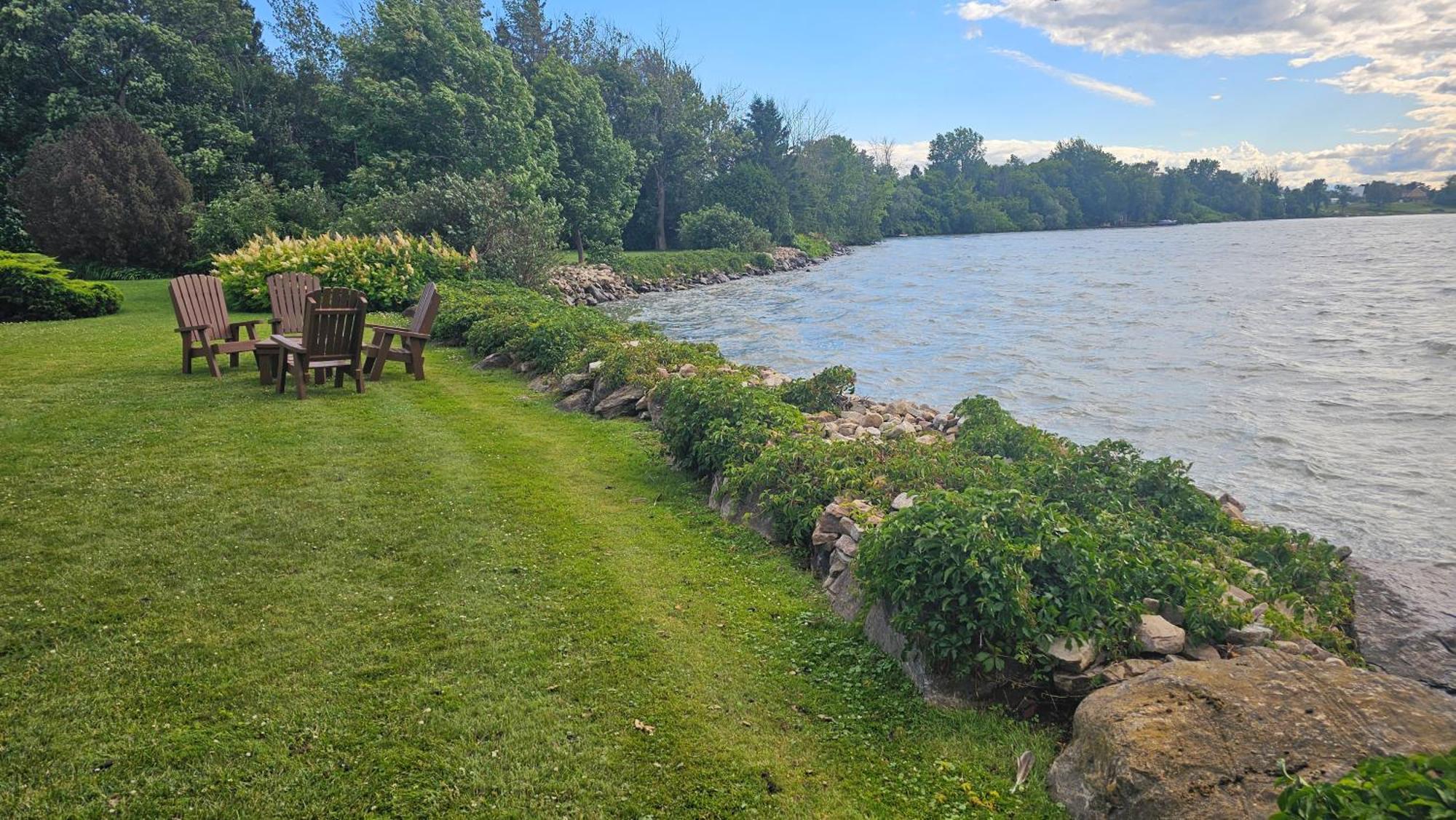 Hotel Oasis Lac St-Louis Salaberry-de-Valleyfield Zewnętrze zdjęcie